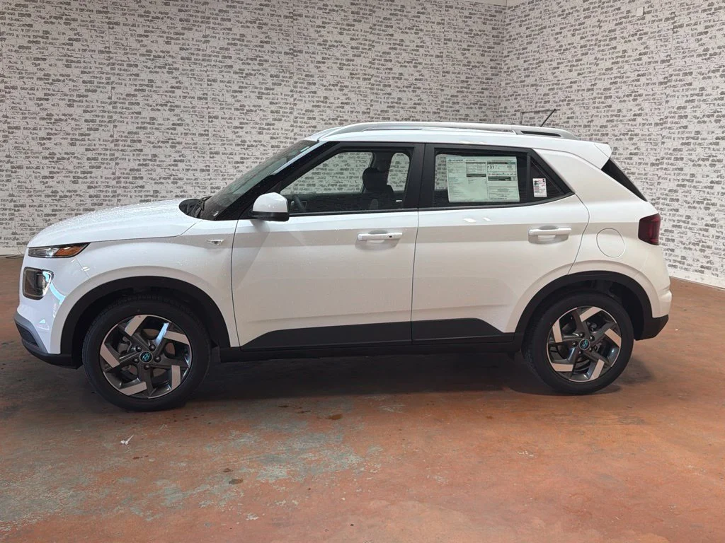 New 2026 Lunar White Hyundai SEL image 4