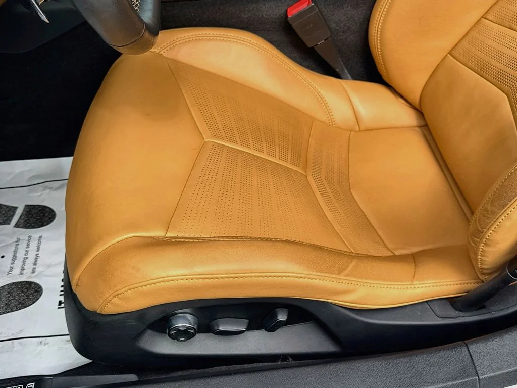 Used 2020 White Chevrolet Stingray image 25