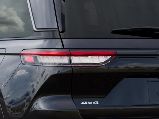 New 2026 Diamond Black Crystal Pearlcoat Jeep Limited image 72