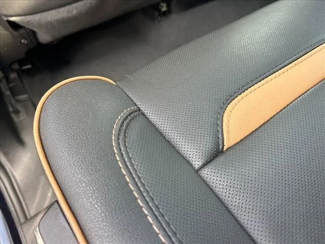Used 2023 Blue GMC AT4 image 20