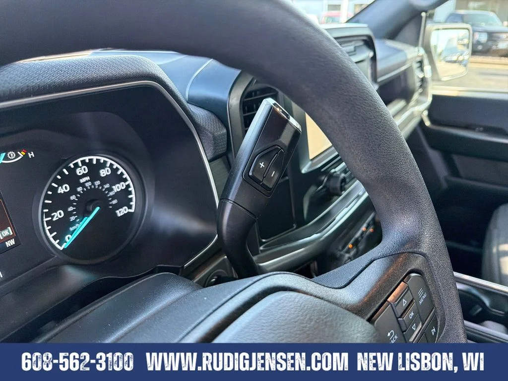 Used 2023 White Ford XL image 23