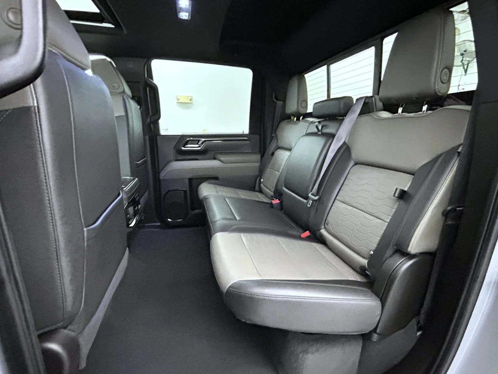 Used 2024 Gray Chevrolet ZR2 image 19