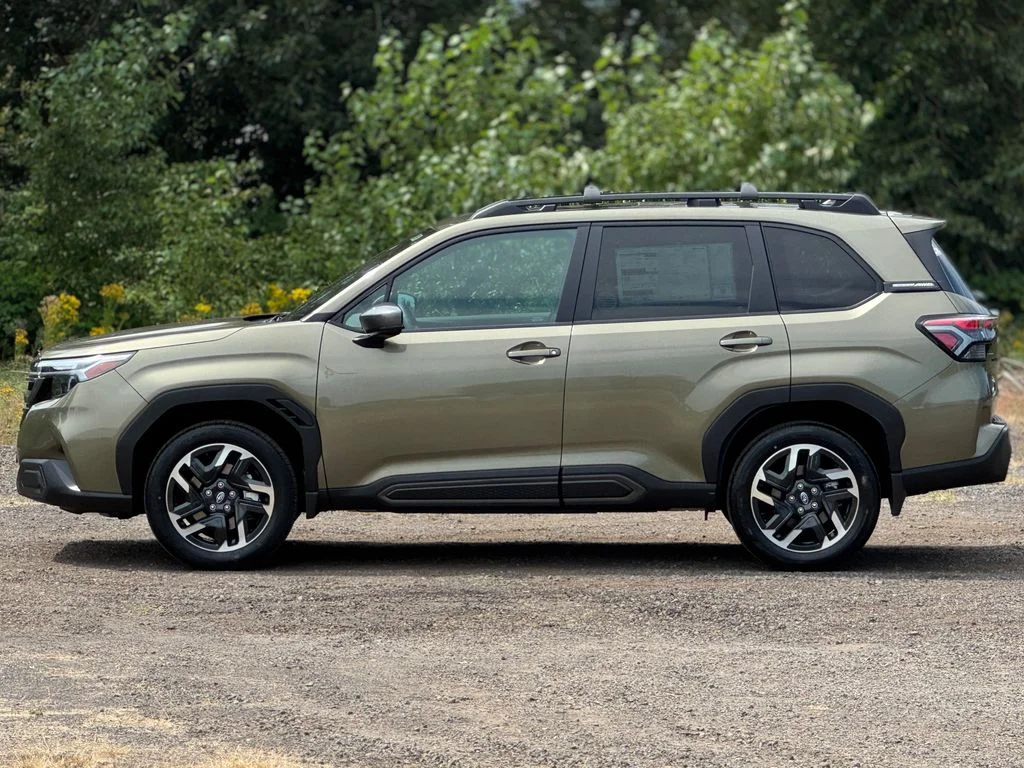 New 2026 AUTUMN GREEN METALLIC Subaru Limited image 56