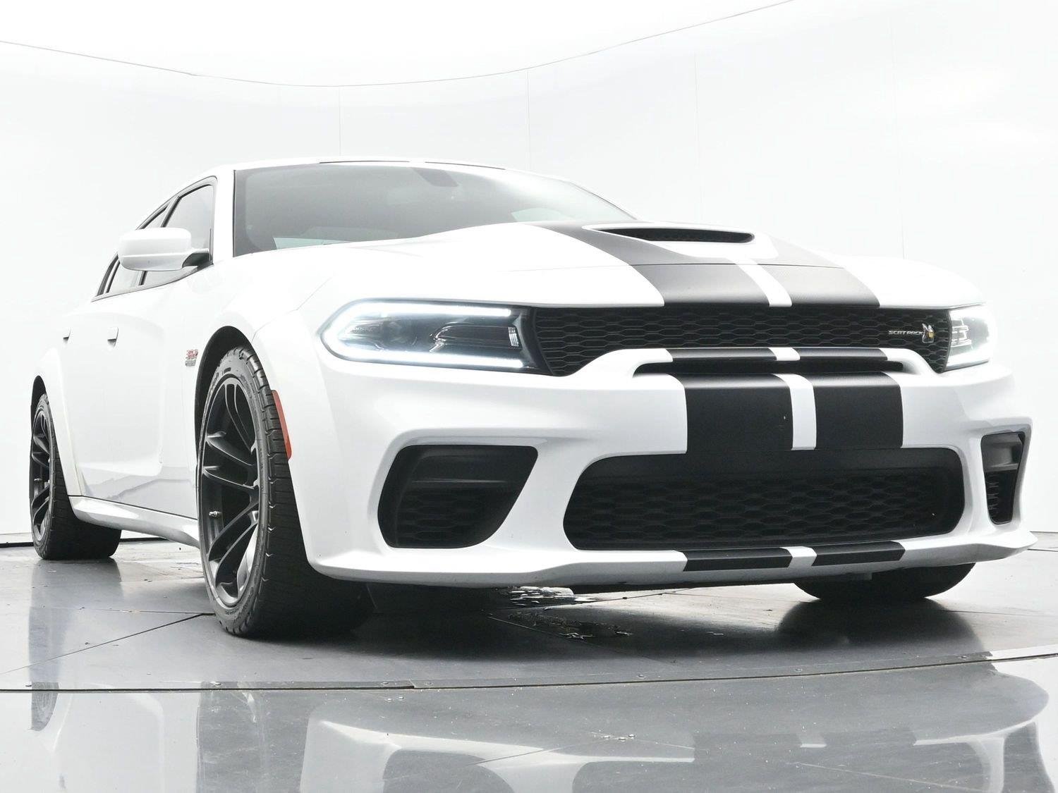Used 2022 White Knuckle Clearcoat Dodge Scat Pack Widebody image 38