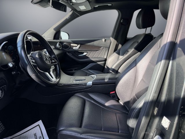 Certified Used 2022 Gray Mercedes-Benz GLC 300 image 18