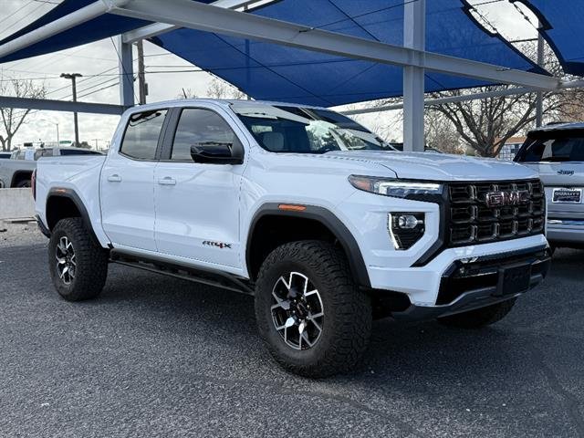 2024 GMC Canyon 4WD AT4X Crew Cab Short Box's photo