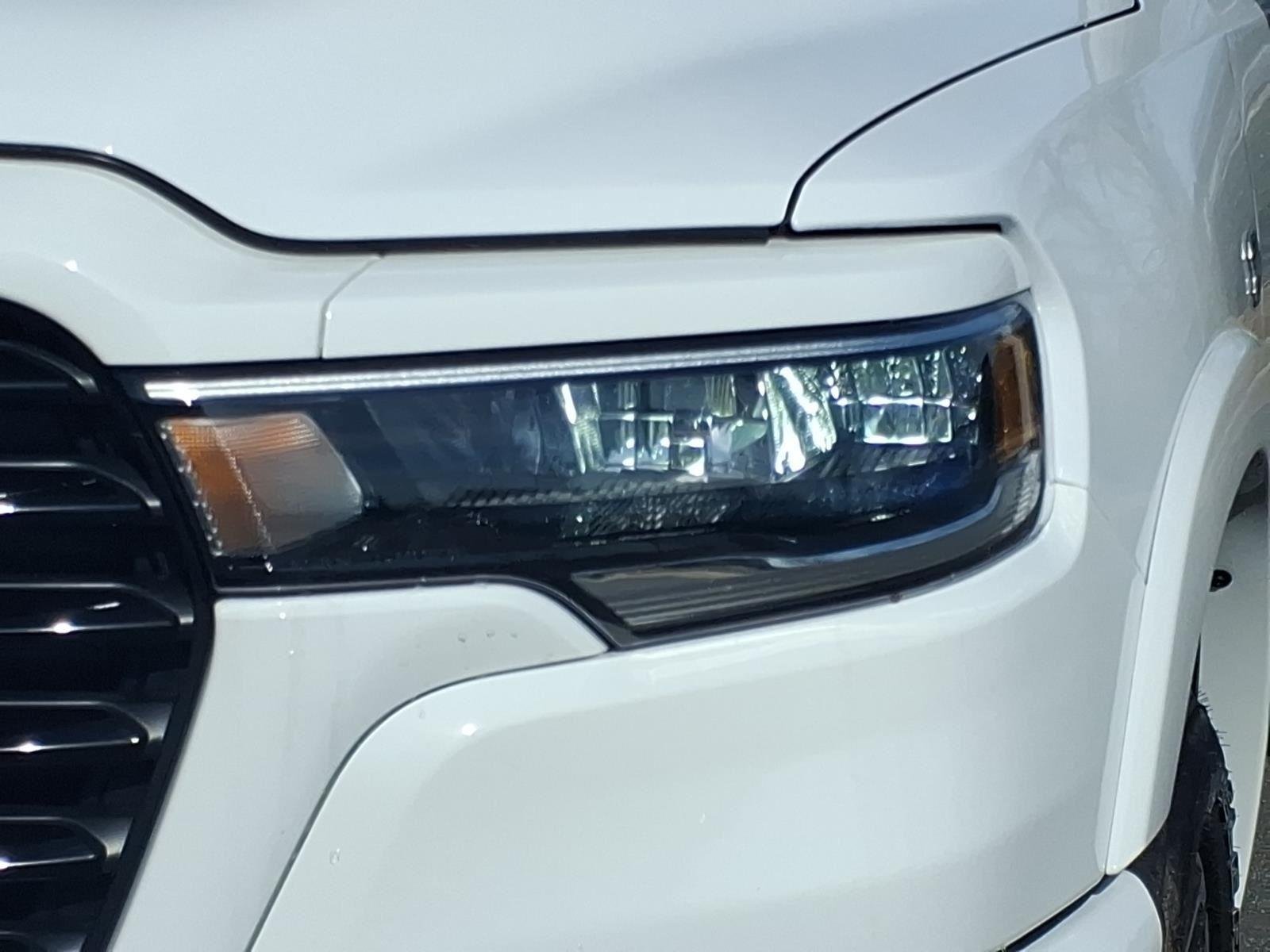 New 2026 Bright White Clear-Coat Exterior Paint RAM Laramie image 15