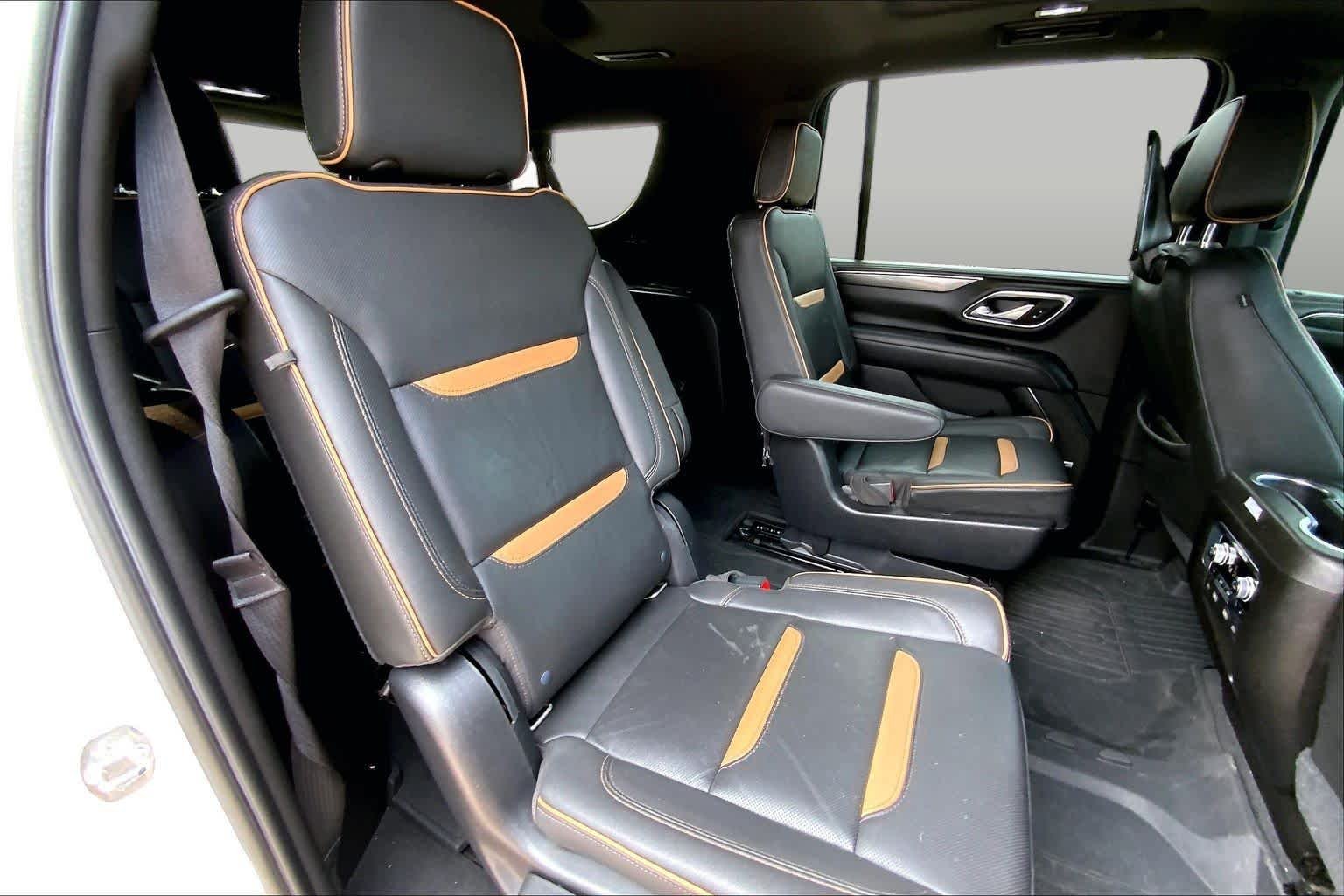 Used 2021 Summit White GMC AT4 image 18