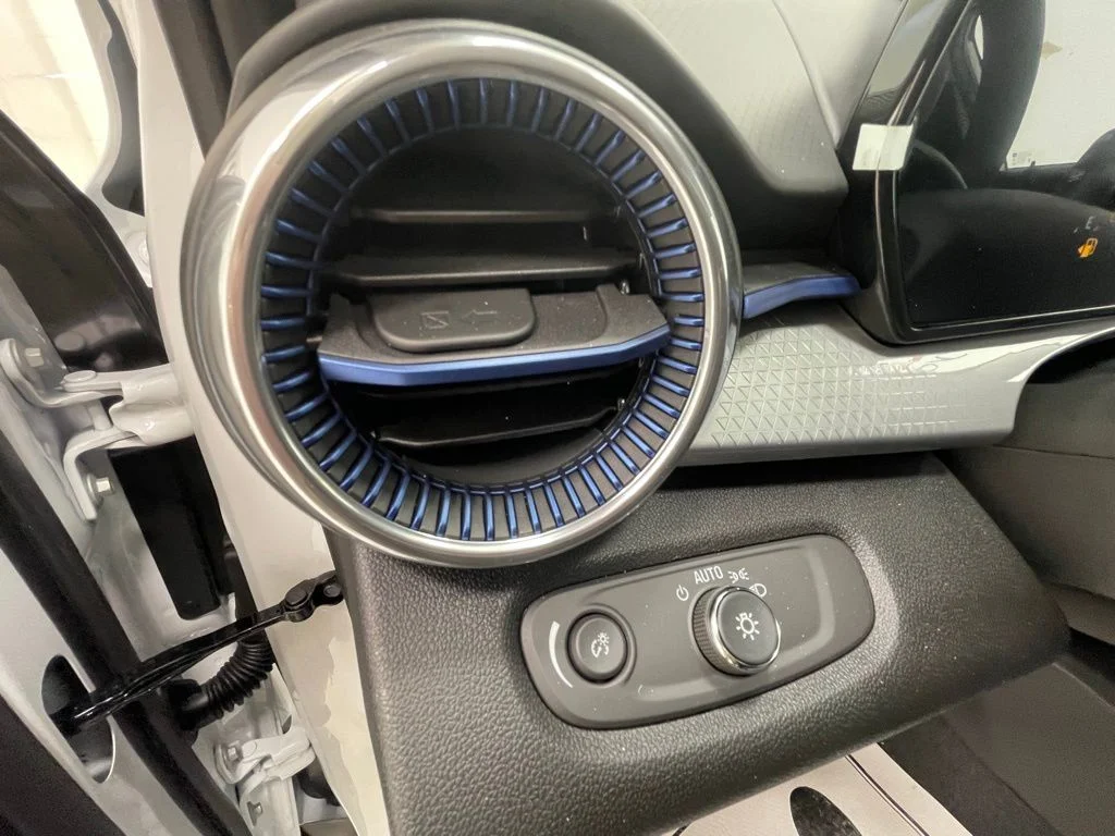 2026 Chevrolet Trax LT - Photo 12