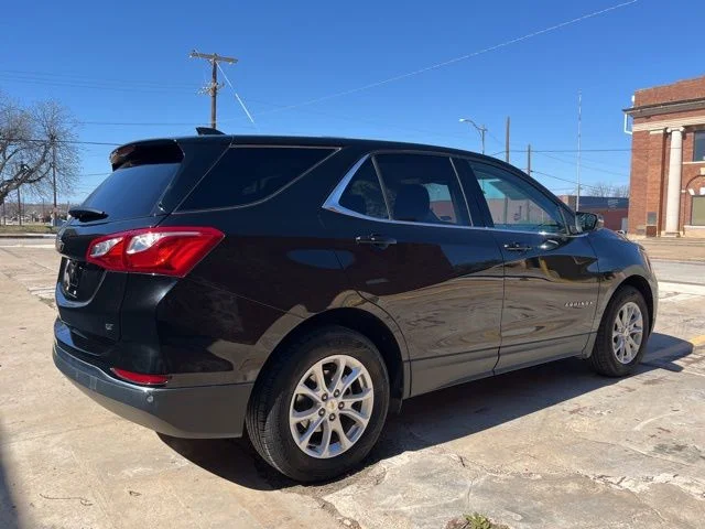 Used 2018 Mosaic Black Metallic Chevrolet LT image 6