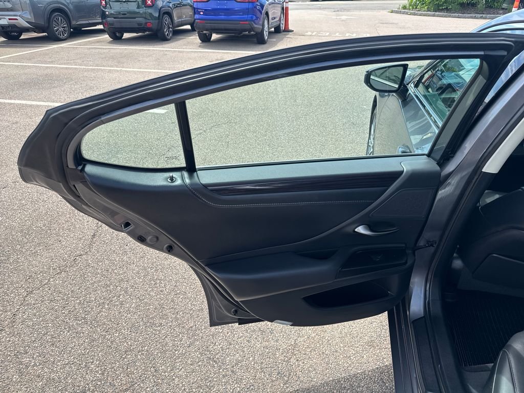Used 2020 Gray Lexus 350 image 40