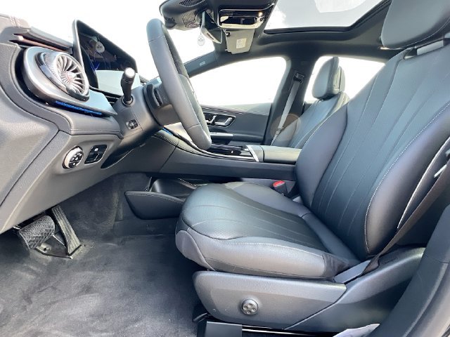 2025 Mercedes-Benz EQE Base - Photo 17