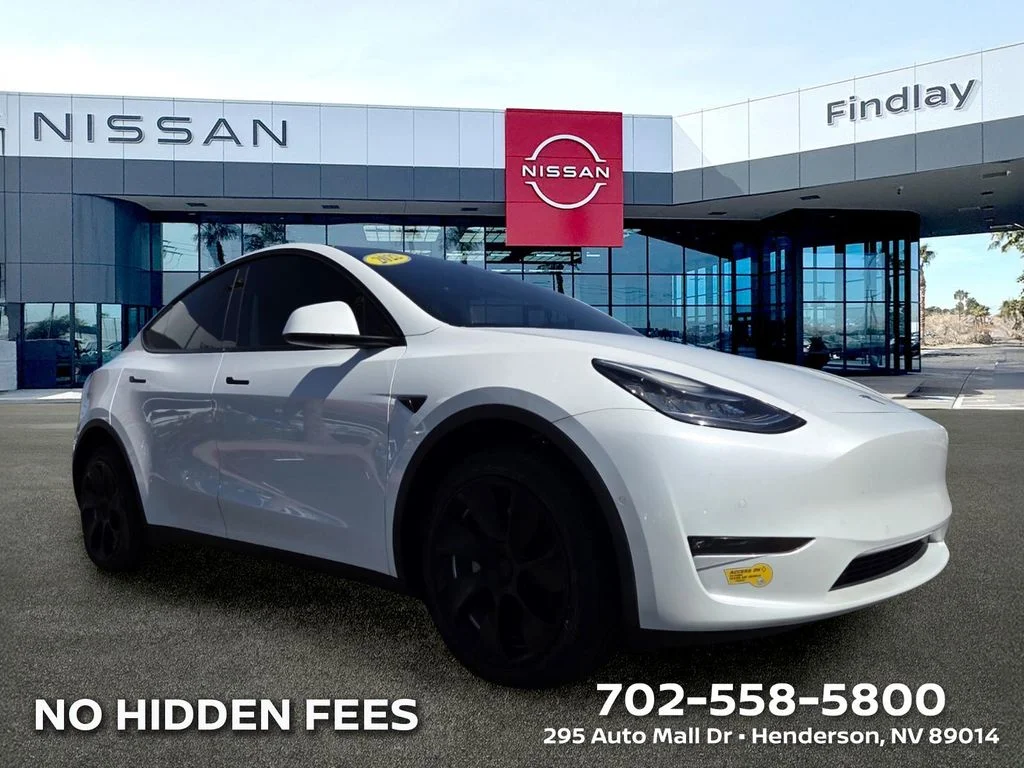 2022 Tesla Model Y Long Range Dual Motor All-Wheel Drive's photo