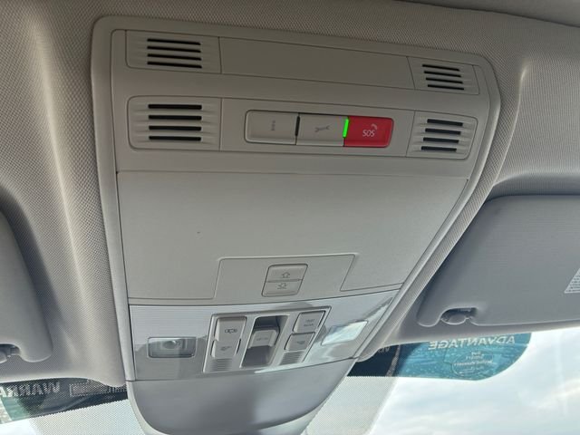 New 2026 Pure White Volkswagen 1.5T SE image 23