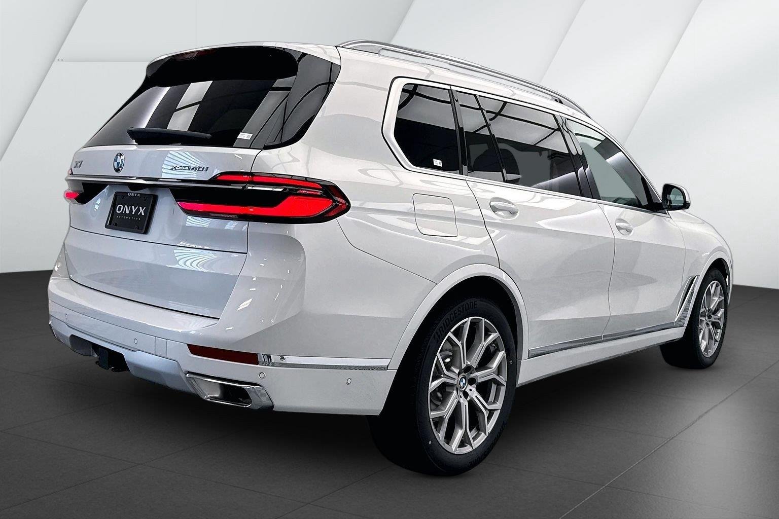New 2027 Mineral White Metallic BMW xDrive40i image 6