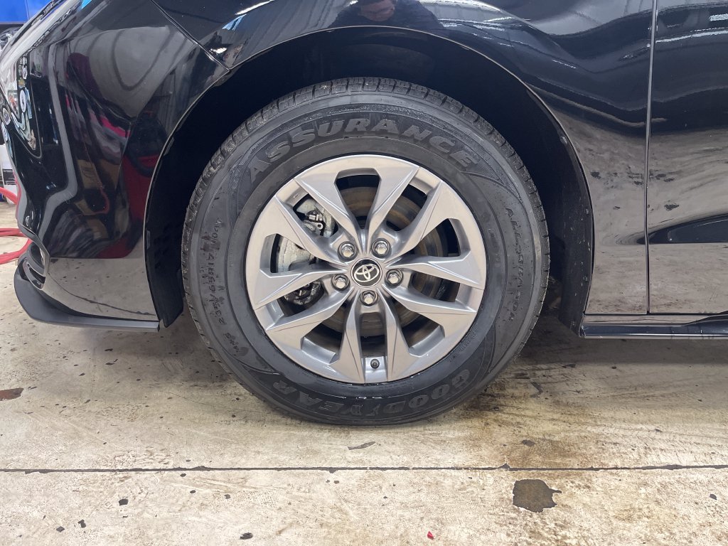 Used 2025 Black Toyota XLE image 10