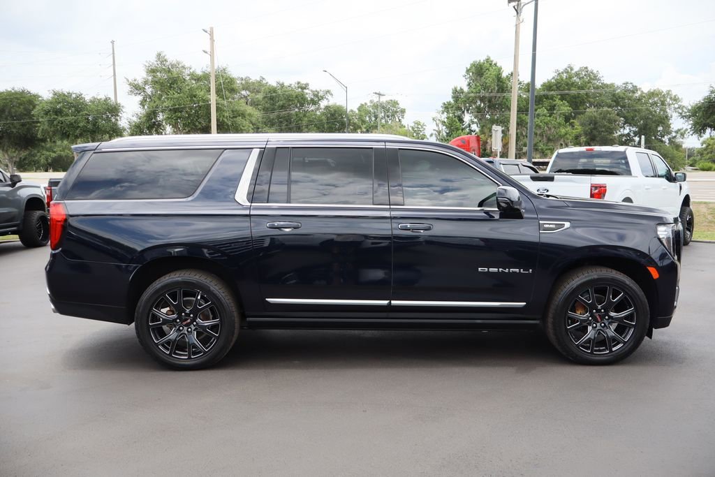 2023 GMC Yukon XL Denali - Photo 10