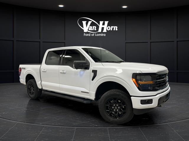 Used 2024 Oxford White Ford XLT image 1