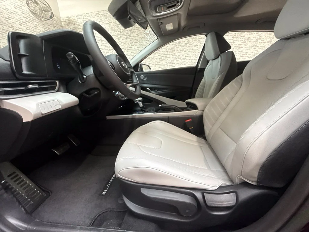 New 2026 Abyss Black Hyundai SEL Sport Plus image 27