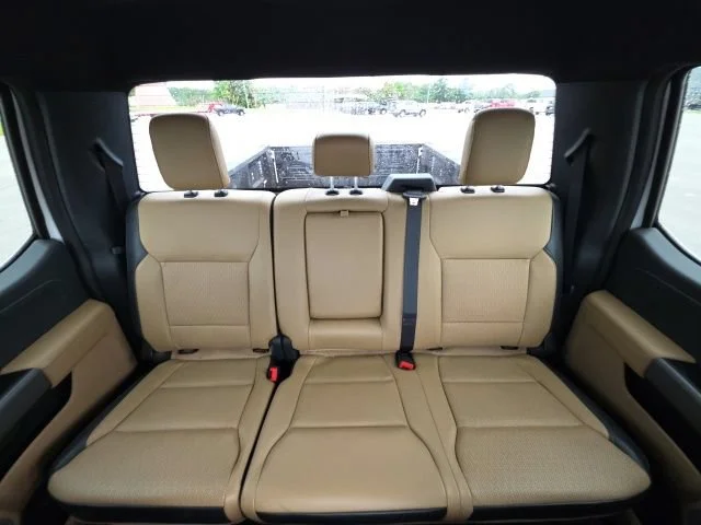 Used 2025 White Ford XL image 29