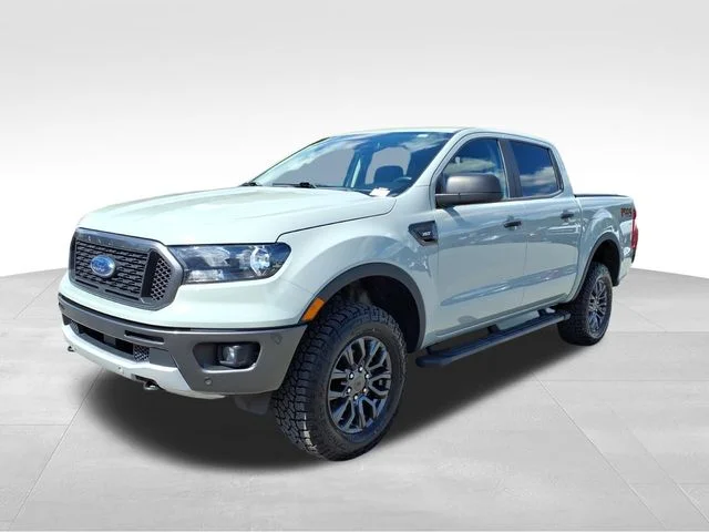 Used 2023 Green Ford XLT image 2