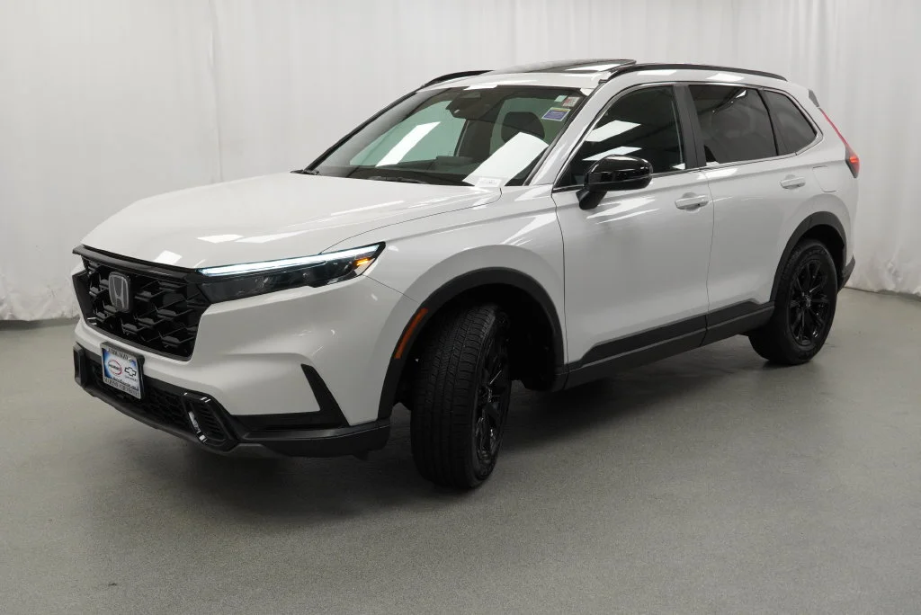 Used 2025 White Honda Sport-L image 32