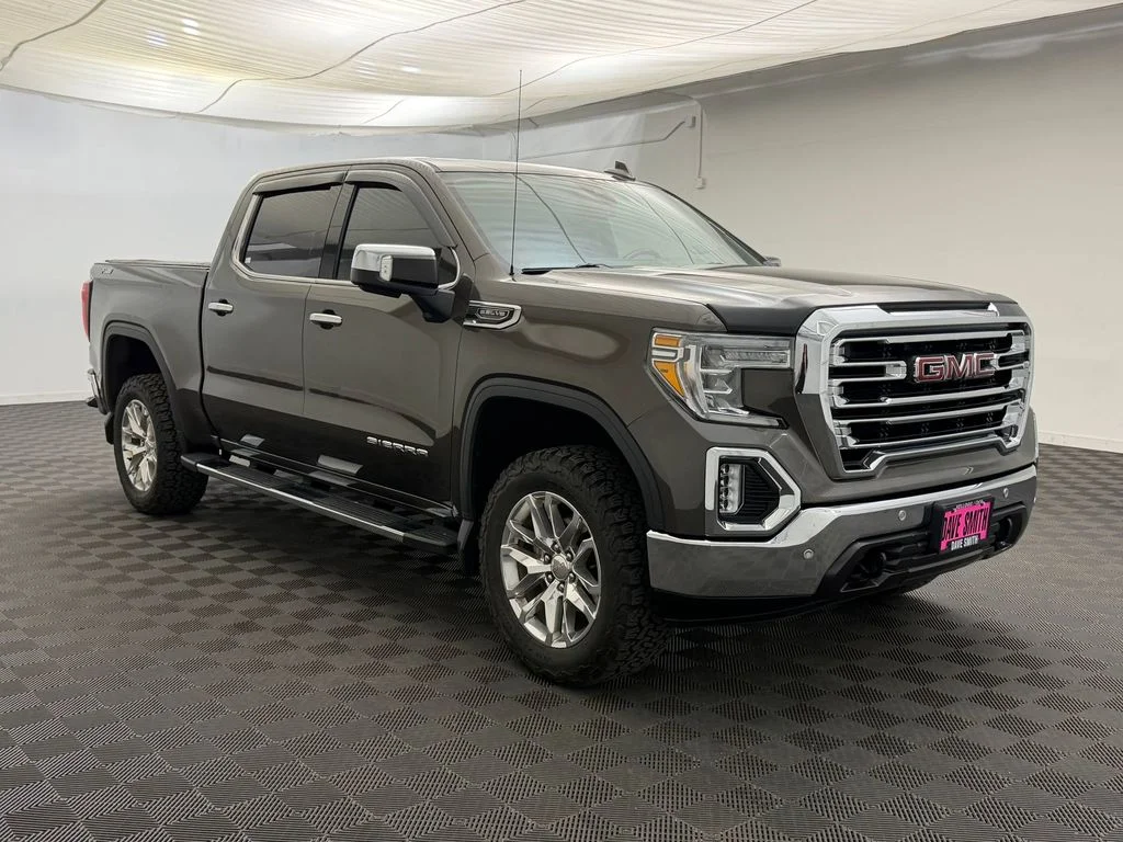 Used 2019 Smokey Quartz Metallic GMC SLT image 7
