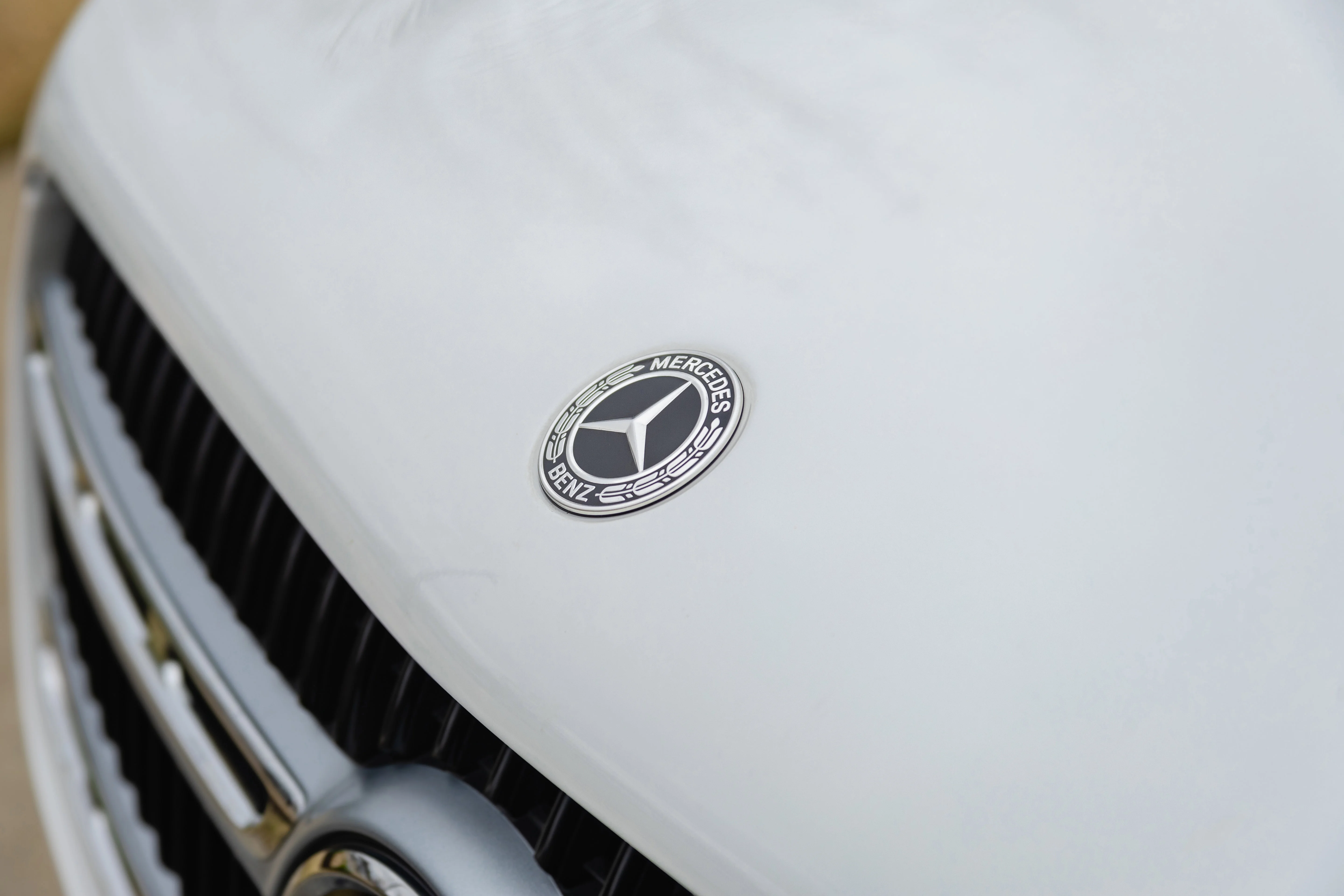 Used 2026 POLAR WHITE Mercedes-Benz  image 3