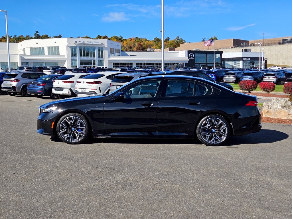 Certified Used 2025 Black Sapphire Metallic BMW xDrive40 image 4