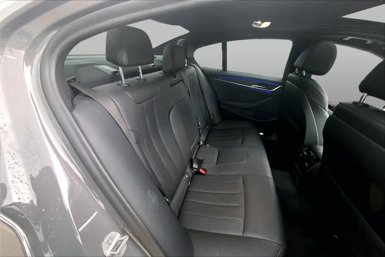 Used 2021 Bernina Grey Amber Effect Metallic BMW 540i image 20