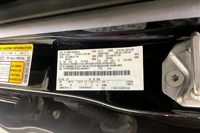 Used 2019 Shadow Black Ford XLT image 52