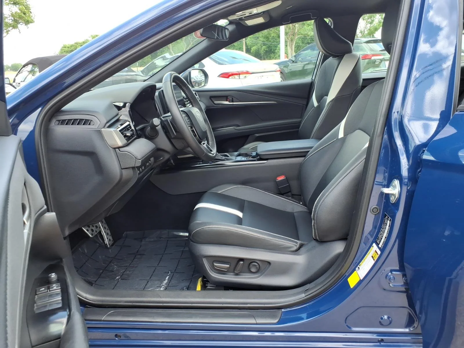 Certified Used 2025 Reservoir Blue Toyota SE image 13