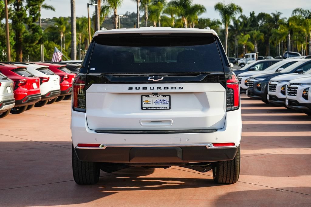 2026 Chevrolet Suburban LS - Photo 5