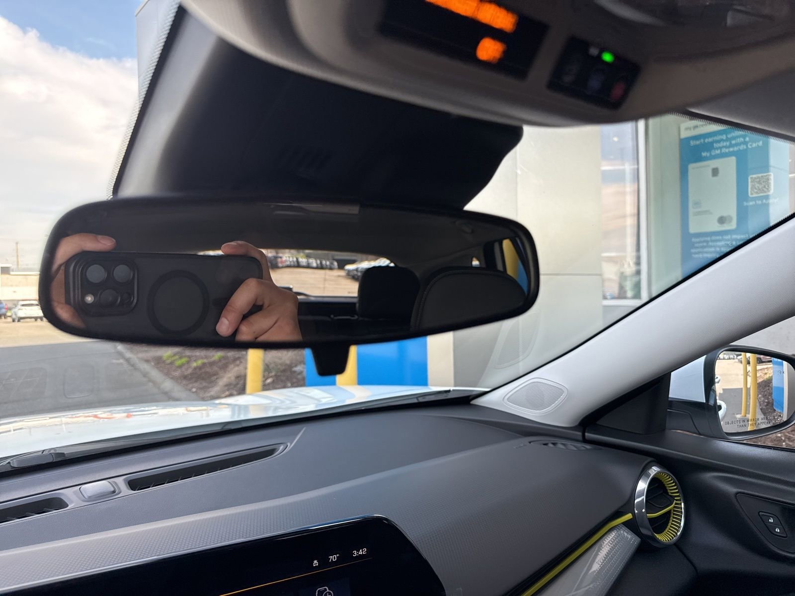New 2026 Summit White Chevrolet LT with Sunroof Package - Driver Confidence Package - Convenience Package image 28
