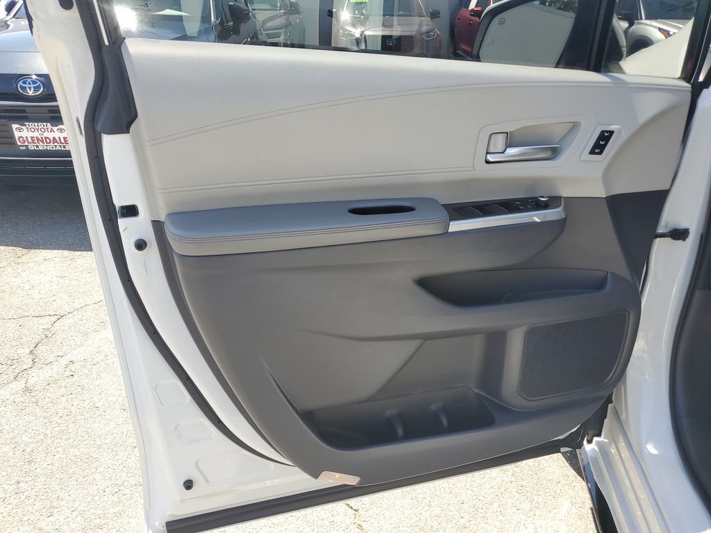 Used 2024 Pearl Toyota Limited image 20