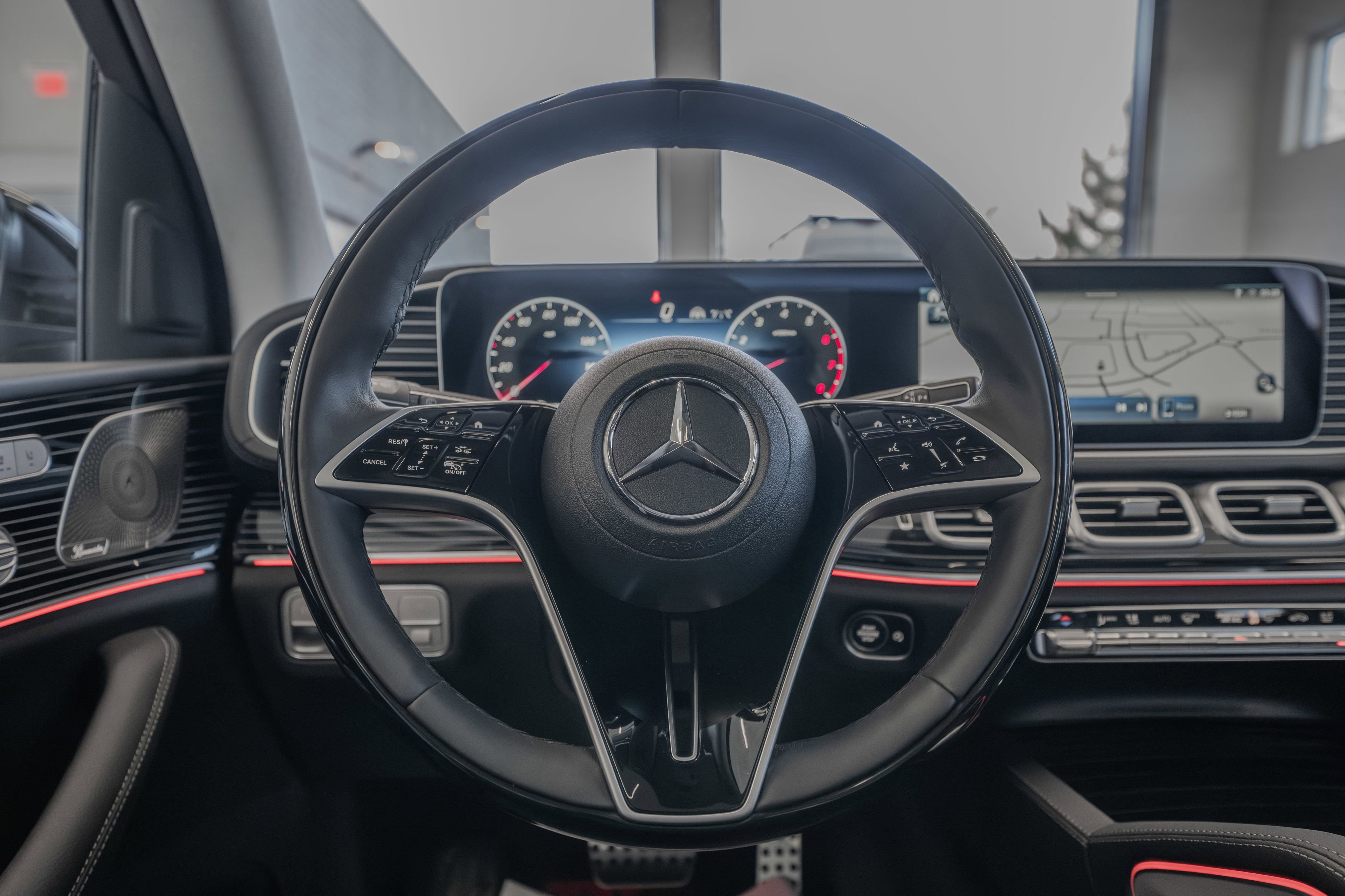New 2026 MANUFAKTUR Alpine Grey Mercedes-Benz GLS 450 image 9