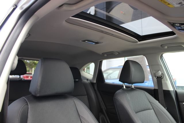 Used 2022 Gray Kia EX image 34