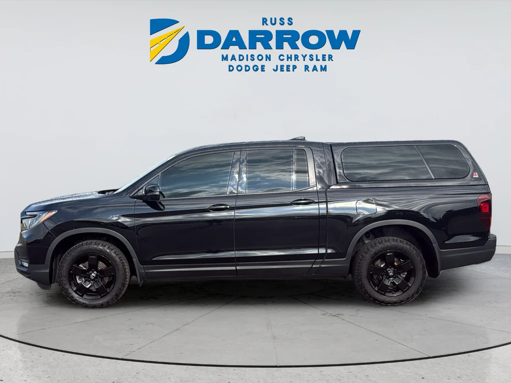 Used 2024  Honda Black Edition image 2