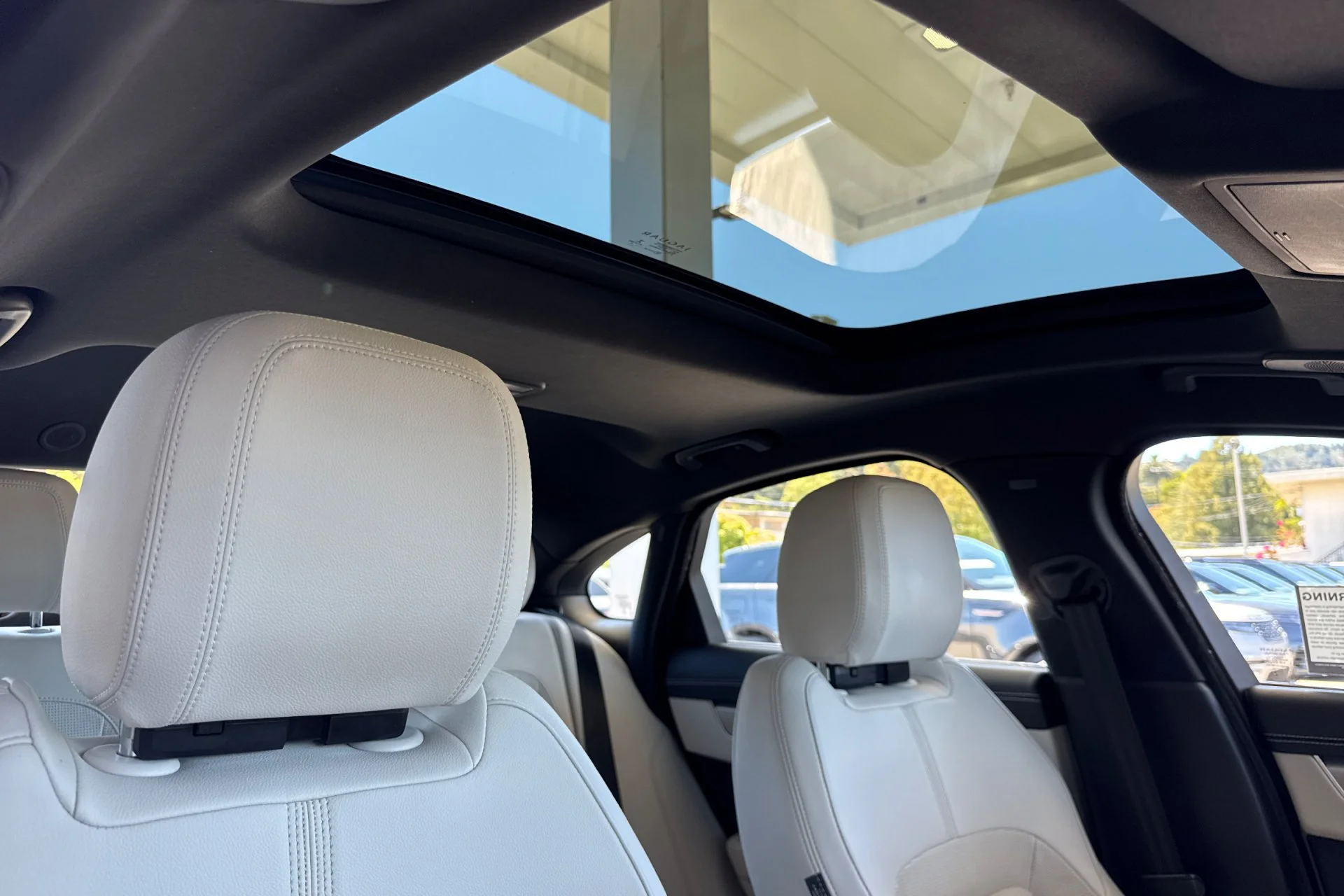 Used 2024 Portofino Blue Jaguar R-Dynamic SE image 18