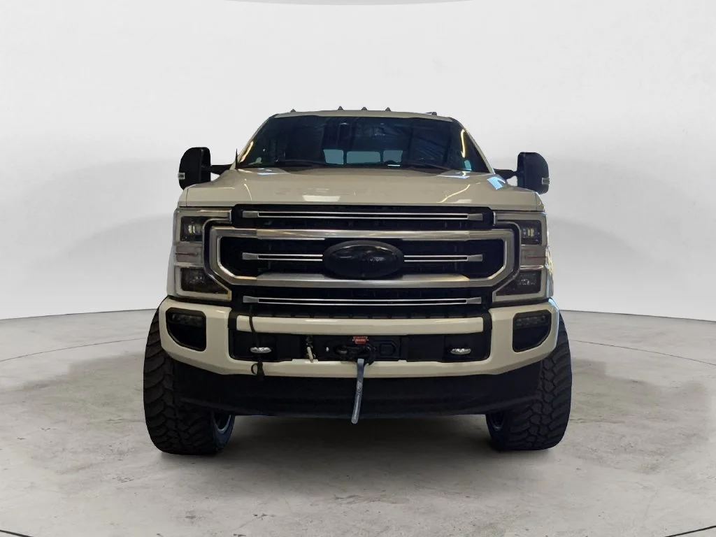 Used 2022 White Ford Platinum image 3