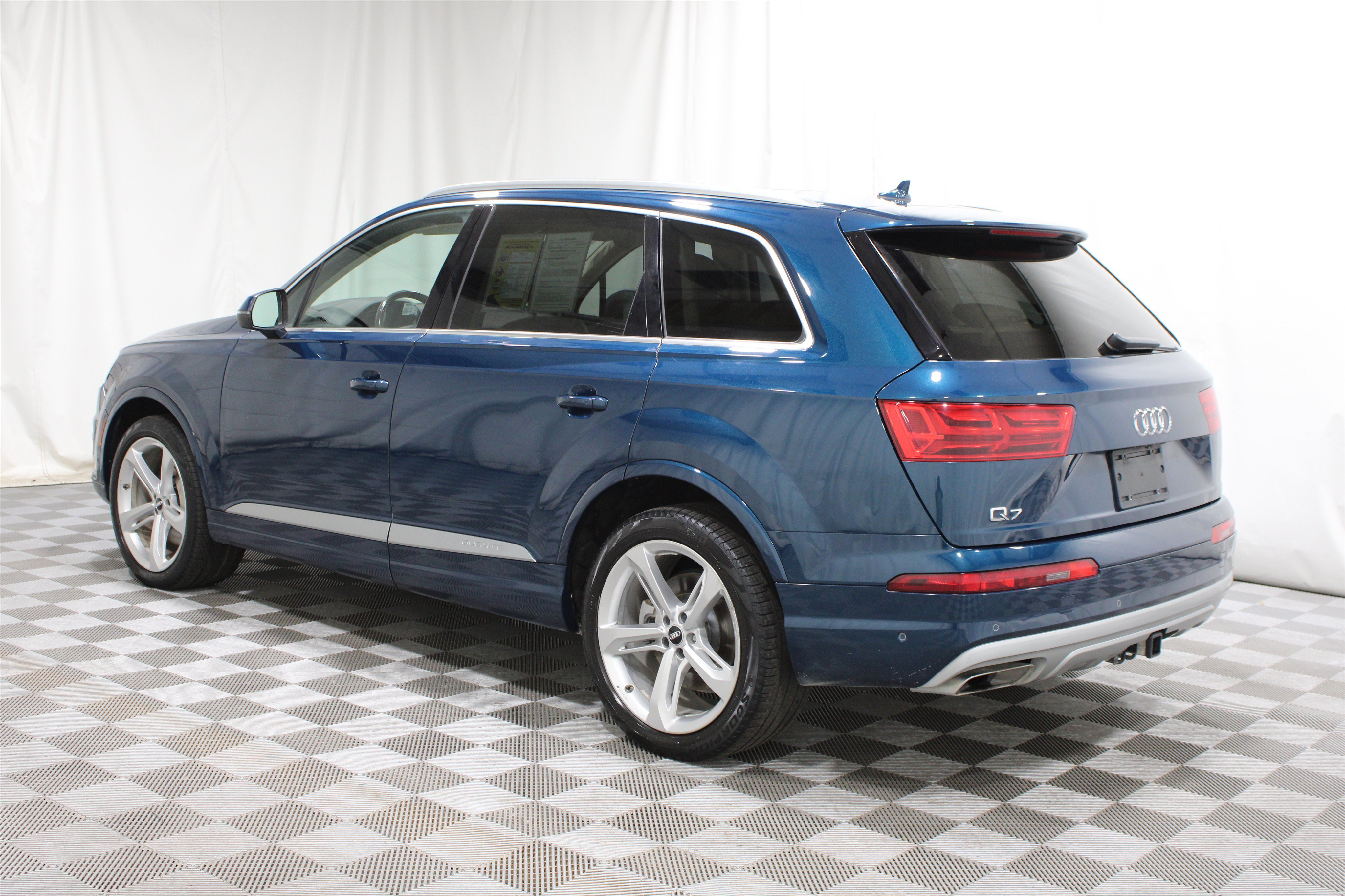 Used 2019 Navarra Blue Metallic Audi Prestige All-Wheel Drive image 38