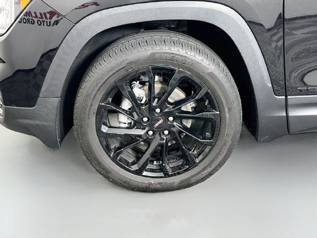 2023 GMC Terrain SLE - Photo 26