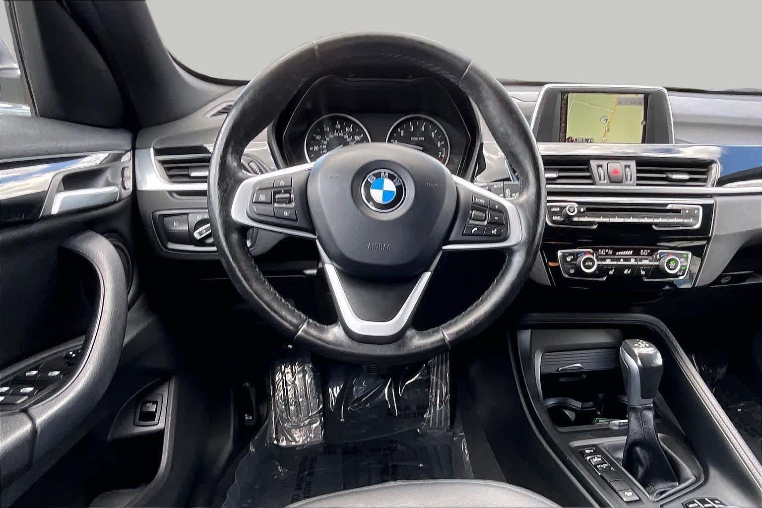 Used 2017 Alpine White BMW xDrive28i image 5