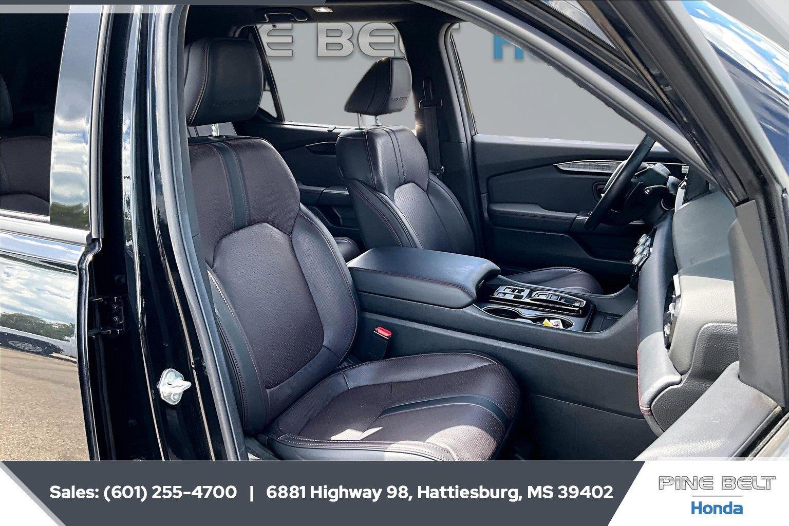 Used 2025 Crystal Black Pearl Honda Black Edition image 6