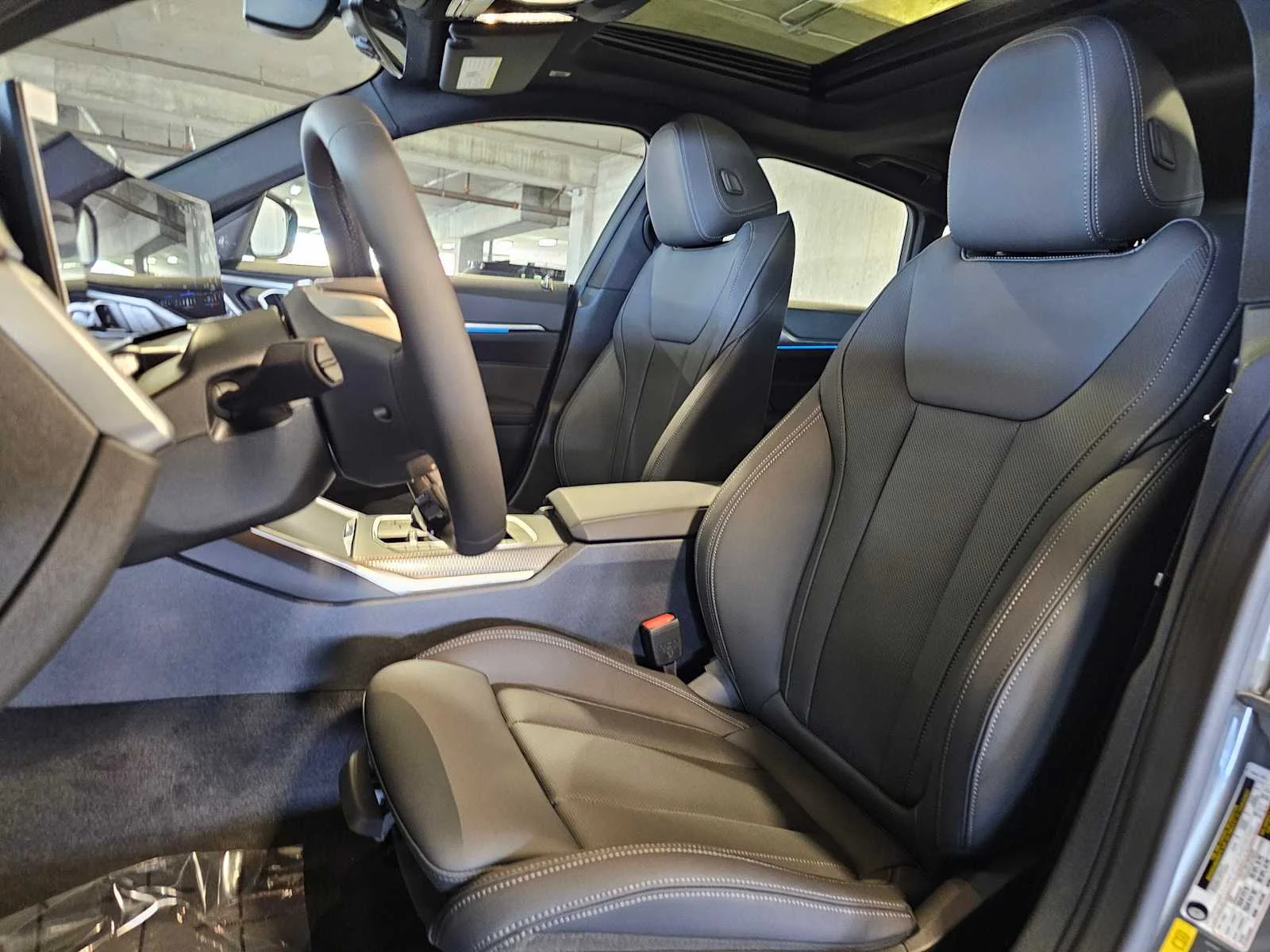 New 2026 Skyscraper Grey Metallic BMW xDrive40 image 25