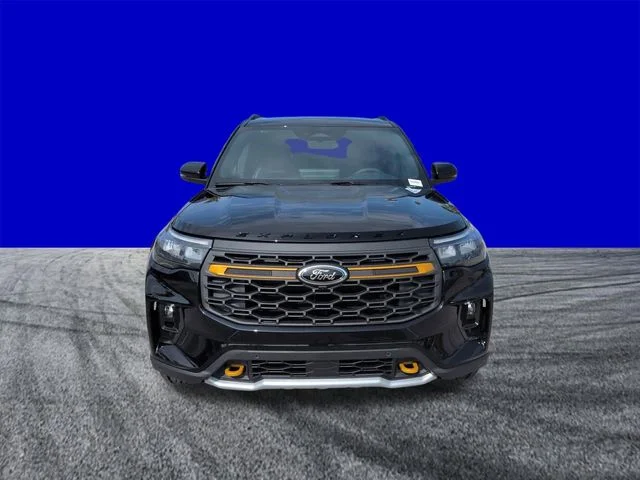 New 2026 Agate Black Metallic Ford Tremor® image 9