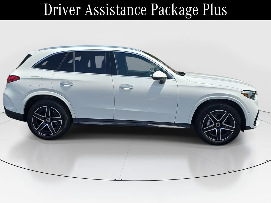 Certified Used 2026 White Mercedes-Benz GLC 300 image 4