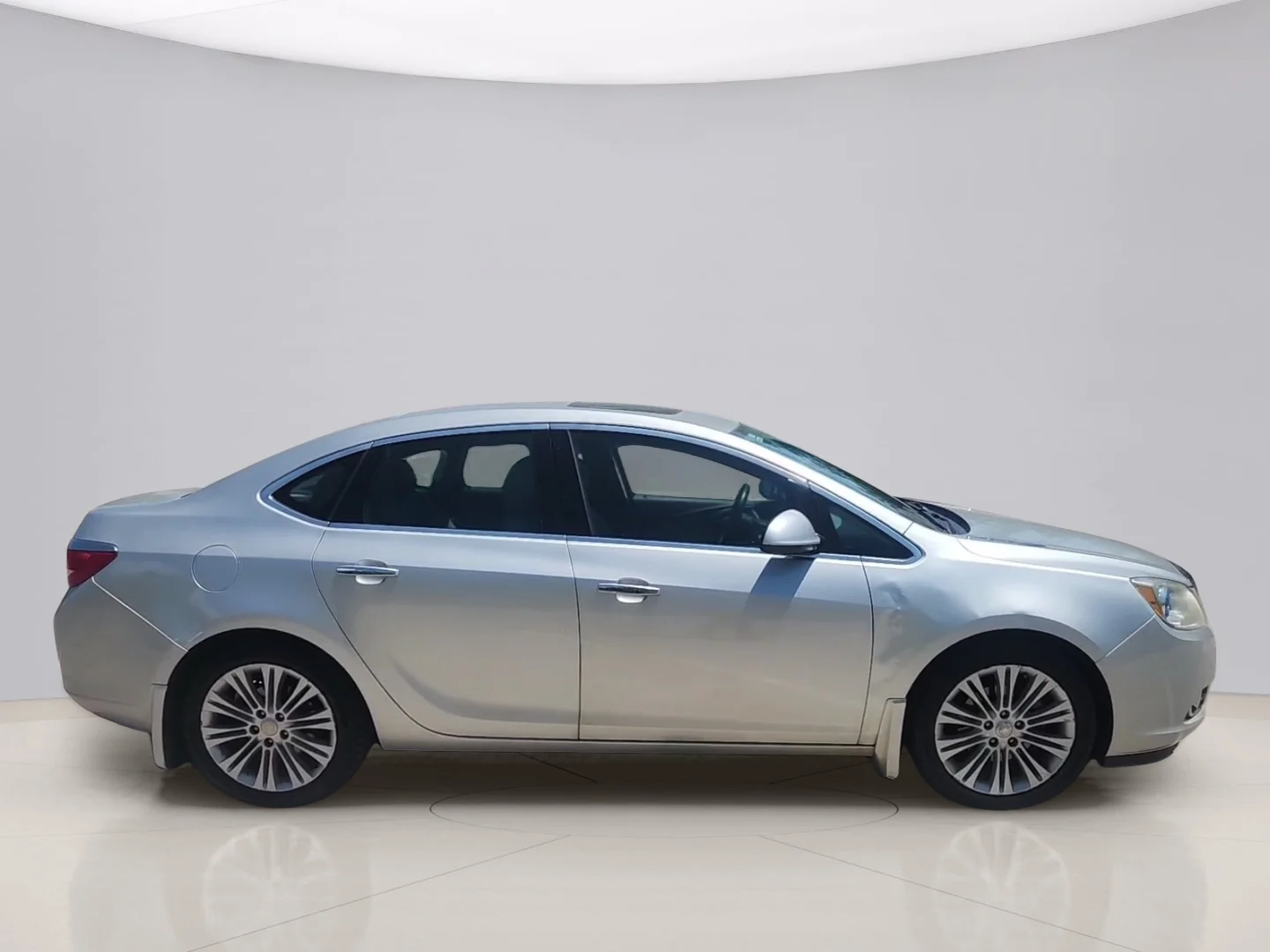 Used 2013 Silver Buick CONVENIENC image 6