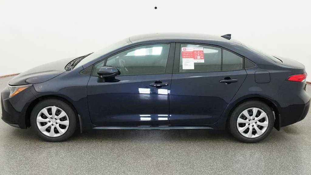 New 2026 Blueprint Toyota LE image 3