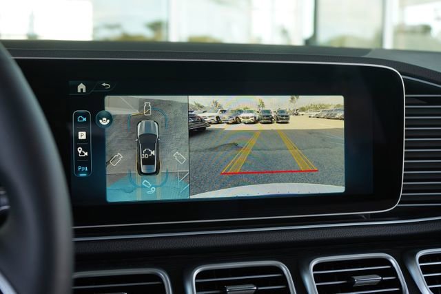 New 2026 Selenite Grey Metallic Mercedes-Benz GLE 450 image 52